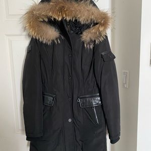 Black rudsak winter coat with fur ❄️